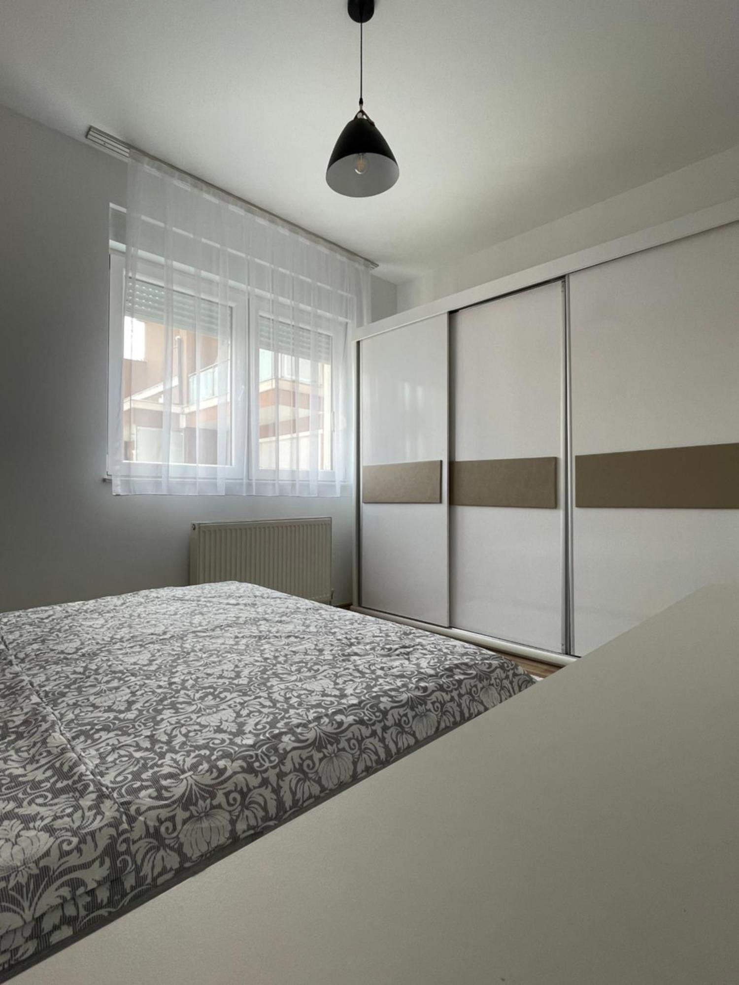 Entire Apartment - Near The Center Prishtinë Luaran gambar